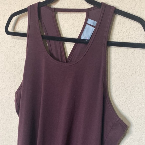Athleta Essence Purple Tie Back Split Back Open Back Criss Cross Tank S - Picture 8 of 9